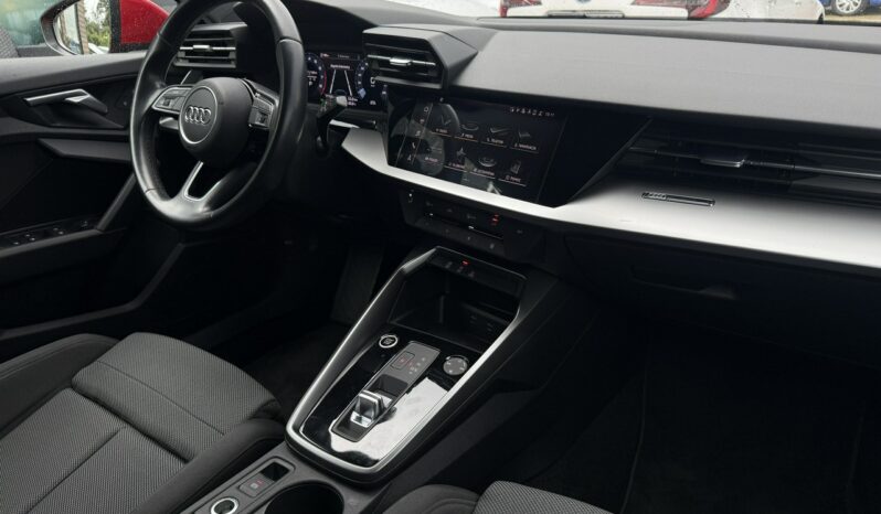 Audi A3 Sportback | FWD (przód) | Automatyczna | 150 KM | Czerwony full