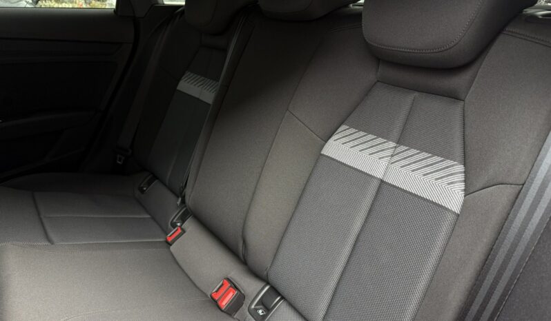 Audi A3 Sportback | FWD (przód) | Automatyczna | 150 KM | Czerwony full
