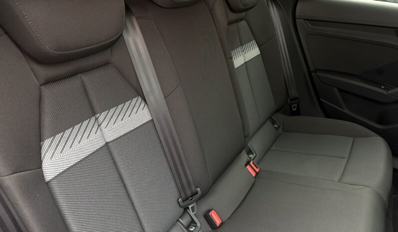 Audi A3 Sportback | FWD (przód) | Automatyczna | 150 KM | Czerwony full