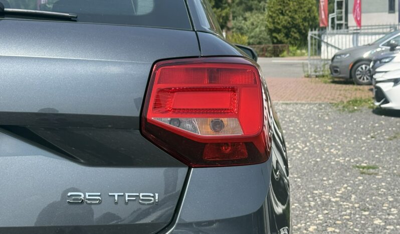 Audi Q2 | FWD (przód) | Automatyczna | 150 KM | Szary full