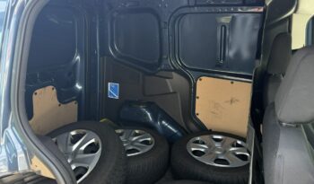 Ford Transit Courier | FWD (przód) | Manualna | 100 KM | Granatowy full