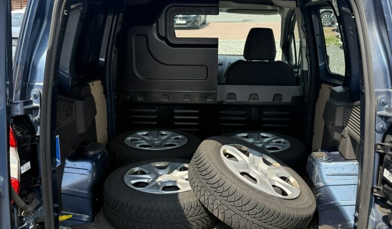 Ford Transit Courier | FWD (przód) | Manualna | 100 KM | Granatowy full
