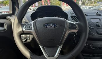 Ford Transit Courier | FWD (przód) | Manualna | 100 KM | Granatowy full
