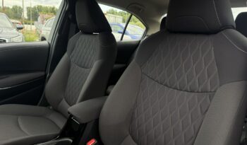 Toyota Corolla | FWD (przód) | Manualna | 125 KM | Srebrny full