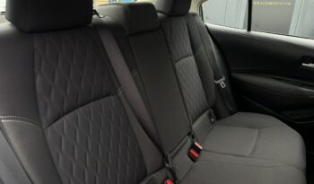 Toyota Corolla | FWD (przód) | Manualna | 125 KM | Srebrny full