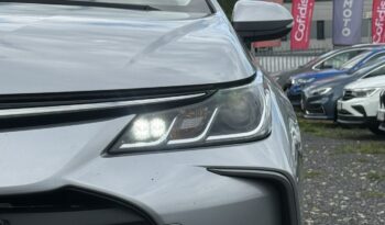 Toyota Corolla | FWD (przód) | Manualna | 125 KM | Srebrny full