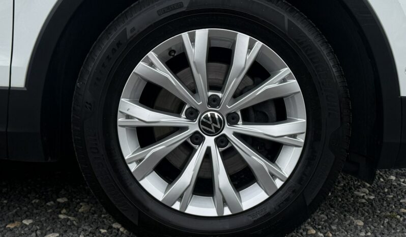Volkswagen Tiguan | FWD (przód) | Automatyczna | 150 KM | Biały full