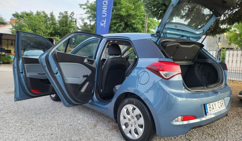 HYUNDAI i20  | FWD (przód) | Manualna | 85 KM | Niebieski full