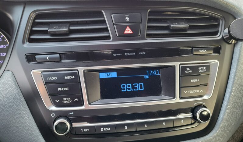 HYUNDAI i20  | FWD (przód) | Manualna | 85 KM | Niebieski full
