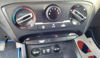 HYUNDAI i20  | FWD (przód) | Manualna | 85 KM | Niebieski full
