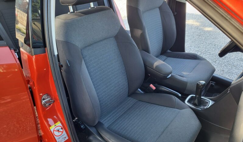 Volkswagen Polo | FWD (przód) | Manualna | 70 KM | Pomarańczowy full