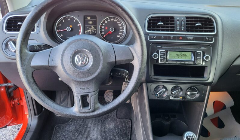 VOLKSWAGEN Polo  | FWD (przód) | Manualna | 70 KM | Pomarańczowy full