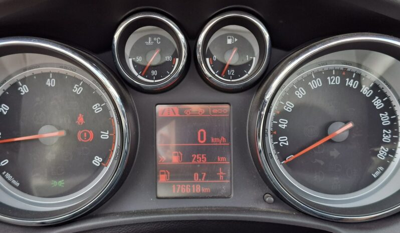 Opel Cascada | FWD (przód) | Manualna | 120 KM | Brązowy full