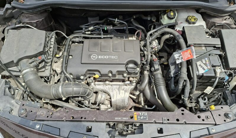Opel Cascada | FWD (przód) | Manualna | 120 KM | Brązowy full