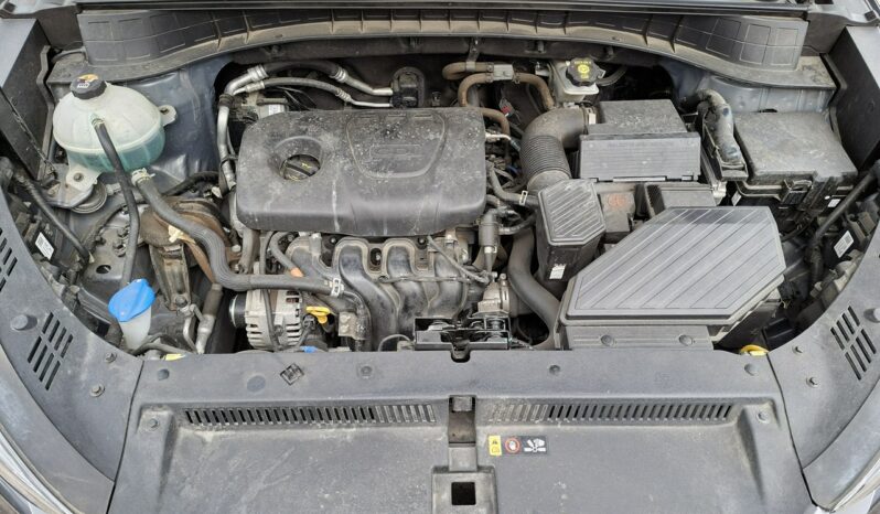 HYUNDAI Tucson  | FWD (przód) | Manualna | 132 KM | Szary full
