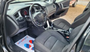 KIA Ceed  | FWD (przód) | Manualna | 100 KM | Czarny full