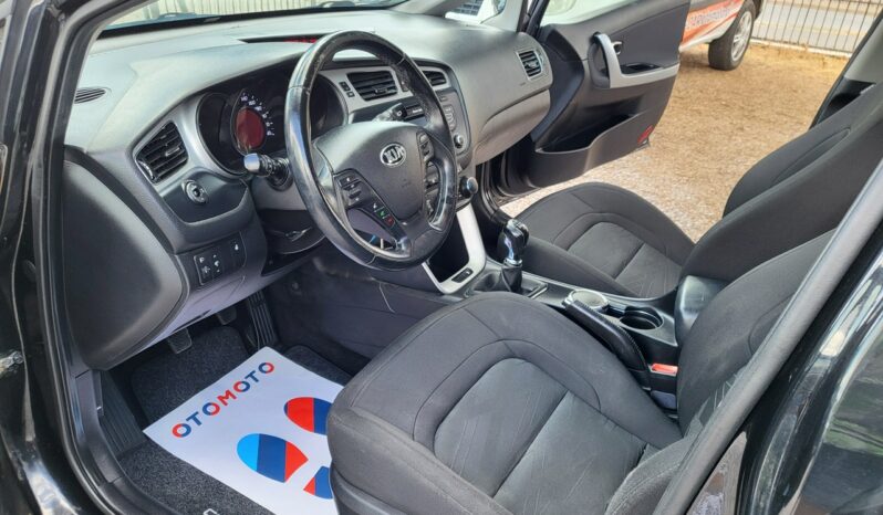 KIA Ceed  | FWD (przód) | Manualna | 100 KM | Czarny full