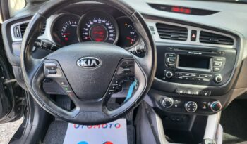 KIA Ceed  | FWD (przód) | Manualna | 100 KM | Czarny full