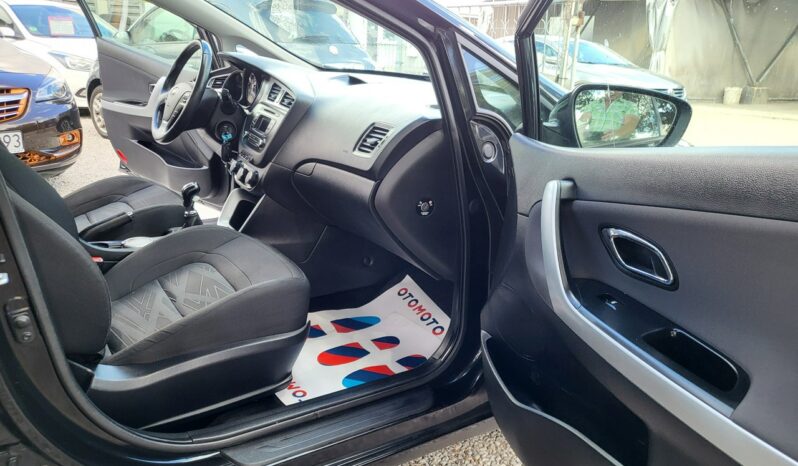 KIA Ceed  | FWD (przód) | Manualna | 100 KM | Czarny full