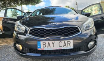 Kia Ceed | FWD (przód) | Manualna | 100 KM | Czarny full