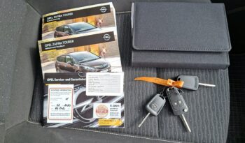 Opel Zafira | FWD (przód) | Manualna | 120 KM | Biały full