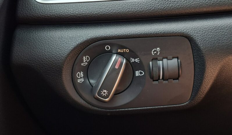 Audi Q3 | 4×4 (doł. automatycznie) | Manualna | 170 KM | Czarny full