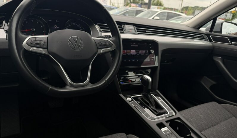 Volkswagen Passat | FWD (przód) | Automatyczna | 150 KM | Szary full