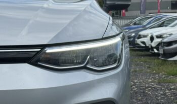 Volkswagen Golf | FWD (przód) | Automatyczna | 150 KM | Srebrny full