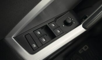 Audi Q3 | FWD (przód) | Automatyczna | 150 KM | Czarny full