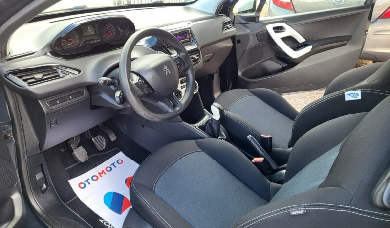 Peugeot 208 | FWD (przód) | Manualna | 68 KM | Szary full
