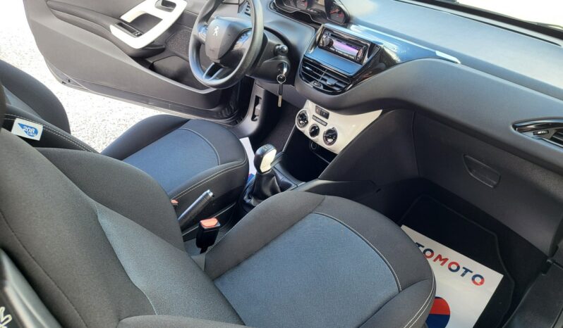 Peugeot 208 | FWD (przód) | Manualna | 68 KM | Szary full