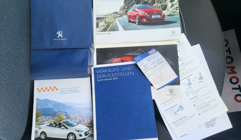 Peugeot 208 | FWD (przód) | Manualna | 68 KM | Szary full