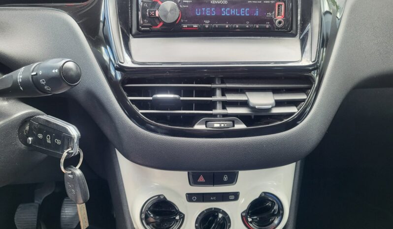 Peugeot 208 | FWD (przód) | Manualna | 68 KM | Szary full