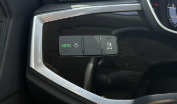 Audi Q3 | FWD (przód) | Automatyczna | 150 KM | Niebieski full