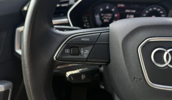 Audi Q3 | FWD (przód) | Automatyczna | 150 KM | Niebieski full