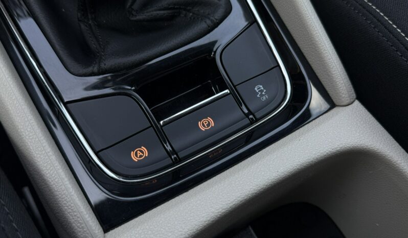 Skoda Karoq | FWD (przód) | Manualna | 150 KM | Czarny full
