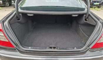 Mercedes-Benz Klasa E | RWD (tył) | Automatyczna | 170 KM | Czarny full