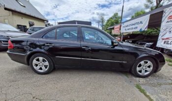 Mercedes-Benz Klasa E | RWD (tył) | Automatyczna | 170 KM | Czarny full
