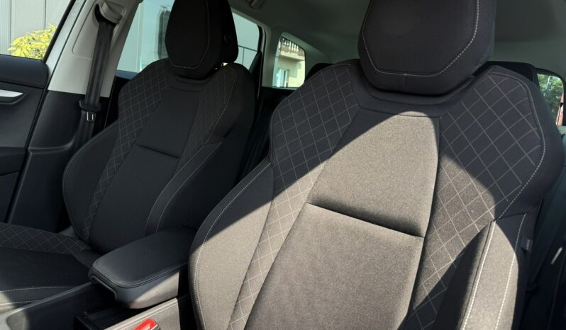 Skoda Karoq | FWD (przód) | Automatyczna | 150 KM | Biały full