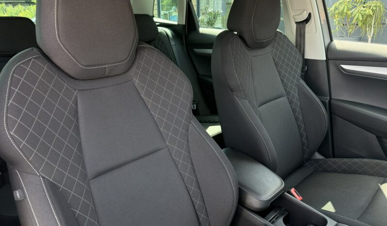 Skoda Karoq | FWD (przód) | Automatyczna | 150 KM | Szary full