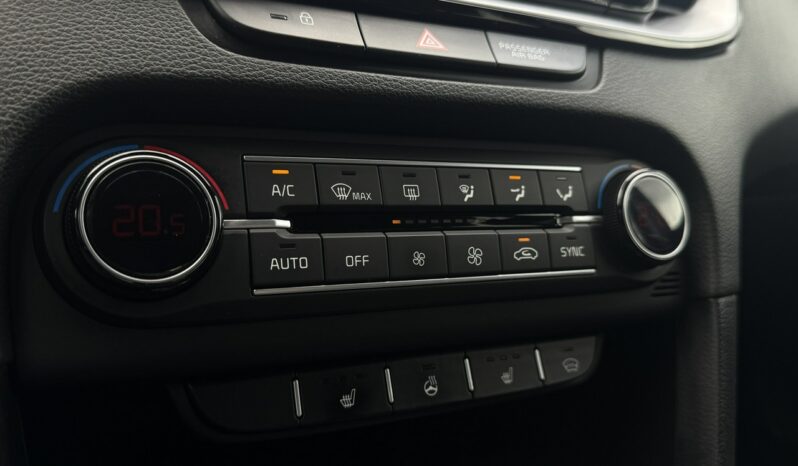 Kia XCeed | FWD (przód) | Automatyczna | 204 KM | Czerwony full