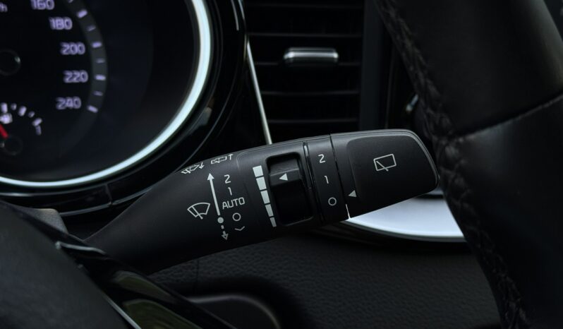 Kia Ceed | FWD (przód) | Manualna | 160 KM | Szary full