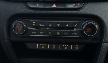 Kia Ceed | FWD (przód) | Manualna | 160 KM | Szary full