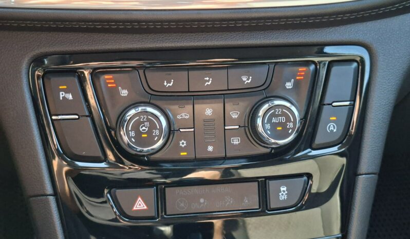 Opel Mokka X | FWD (przód) | Manualna | 140 KM | Granatowy full