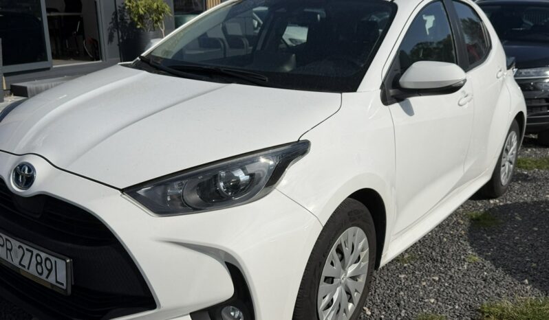 Toyota Yaris | FWD (przód) | Automatyczna | 116 KM | Biały full
