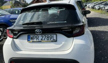 Toyota Yaris | FWD (przód) | Automatyczna | 116 KM | Biały full