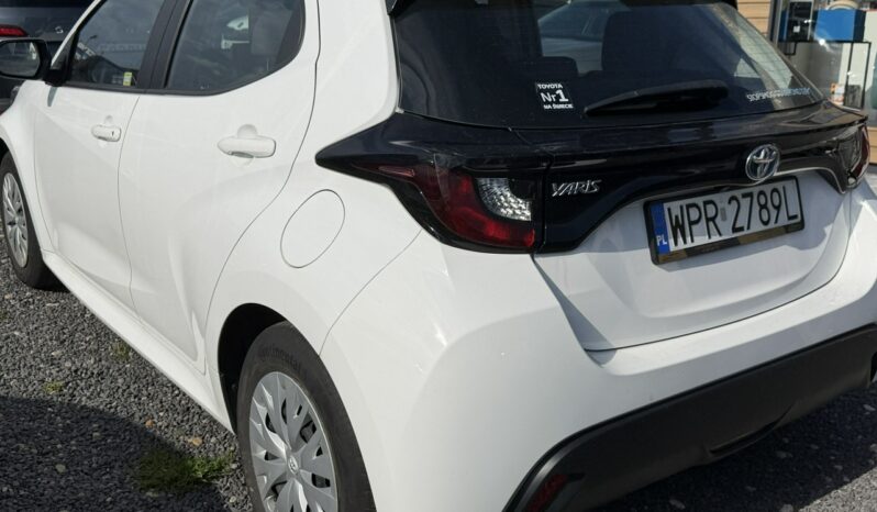 Toyota Yaris | FWD (przód) | Automatyczna | 116 KM | Biały full
