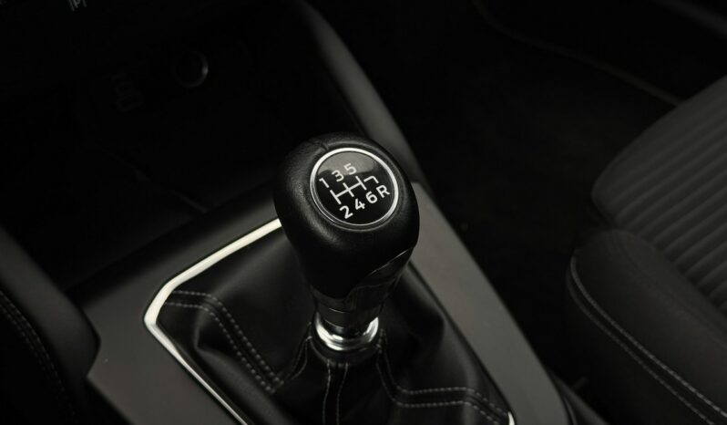 Ford Focus | FWD (przód) | Manualna | 125 KM | Biały full