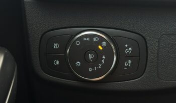 Ford Focus | FWD (przód) | Manualna | 125 KM | Czerwony full