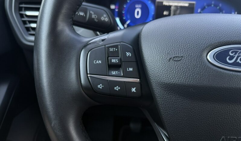 Ford Focus | FWD (przód) | Manualna | 125 KM | Czerwony full
